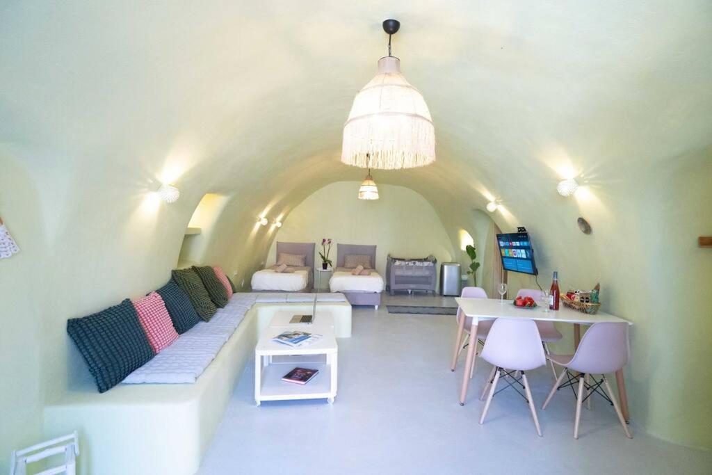 费拉Santorini Oasis- Cave House别墅 外观 照片